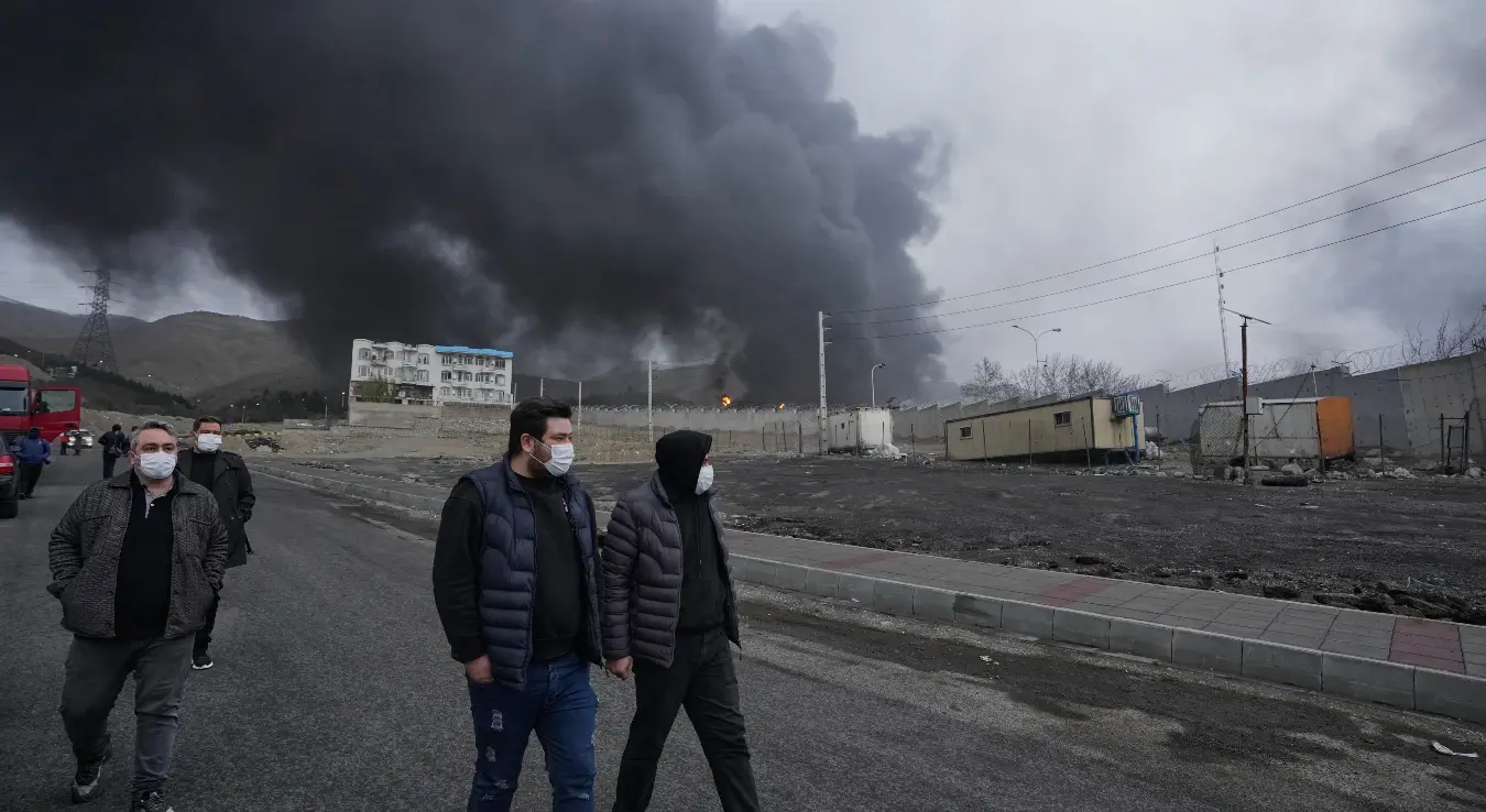 Грађани Техерана упозорени: Не излазите из кућа, ризик од "црне кише"