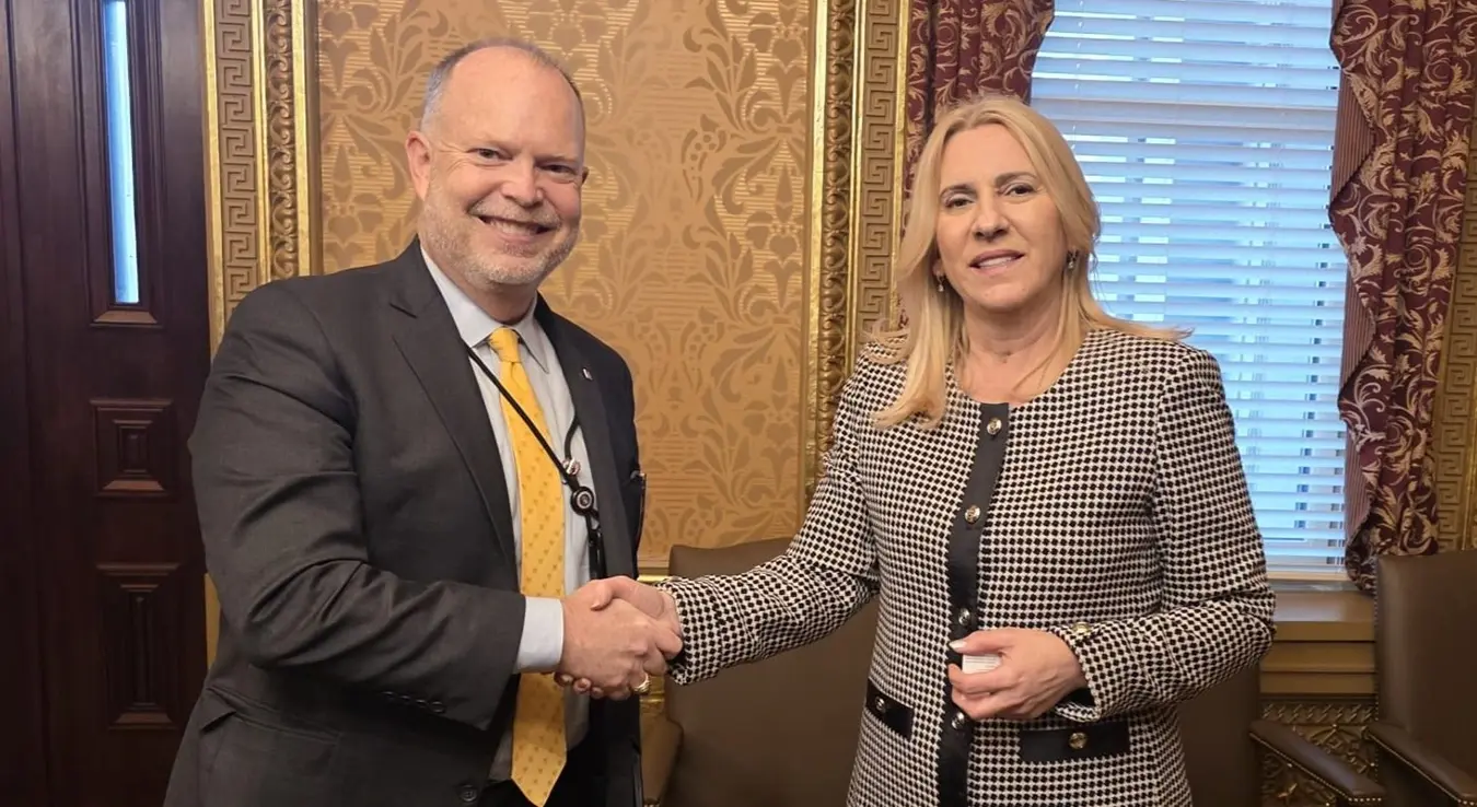 Одличан и конструктиван састанак у Бијелој кући: Цвијановић разговарала са Меклофлином