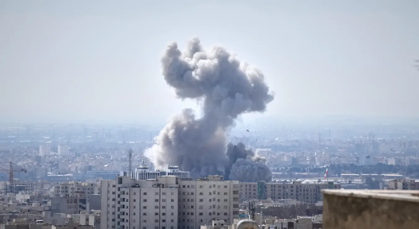 Уништене зграде у Техерану