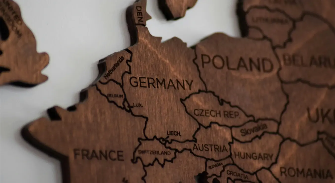 Зашто је гориво у Европи скупо када увози само 6% са Блиског истока?