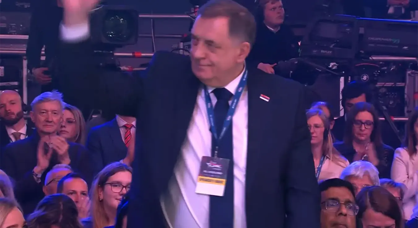 Додик добио аплауз