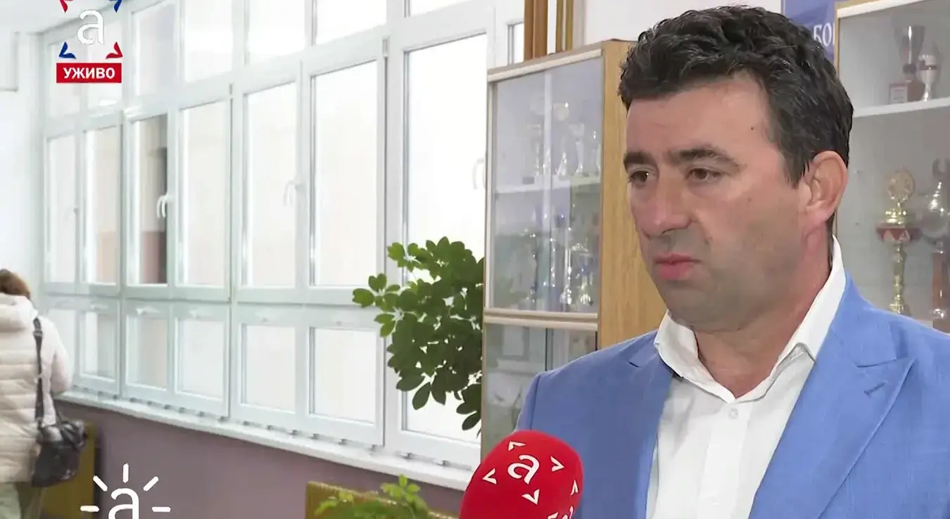 Директор бањалучке школе: Већина ученика снимала брутално насиље, само један ђак помогао