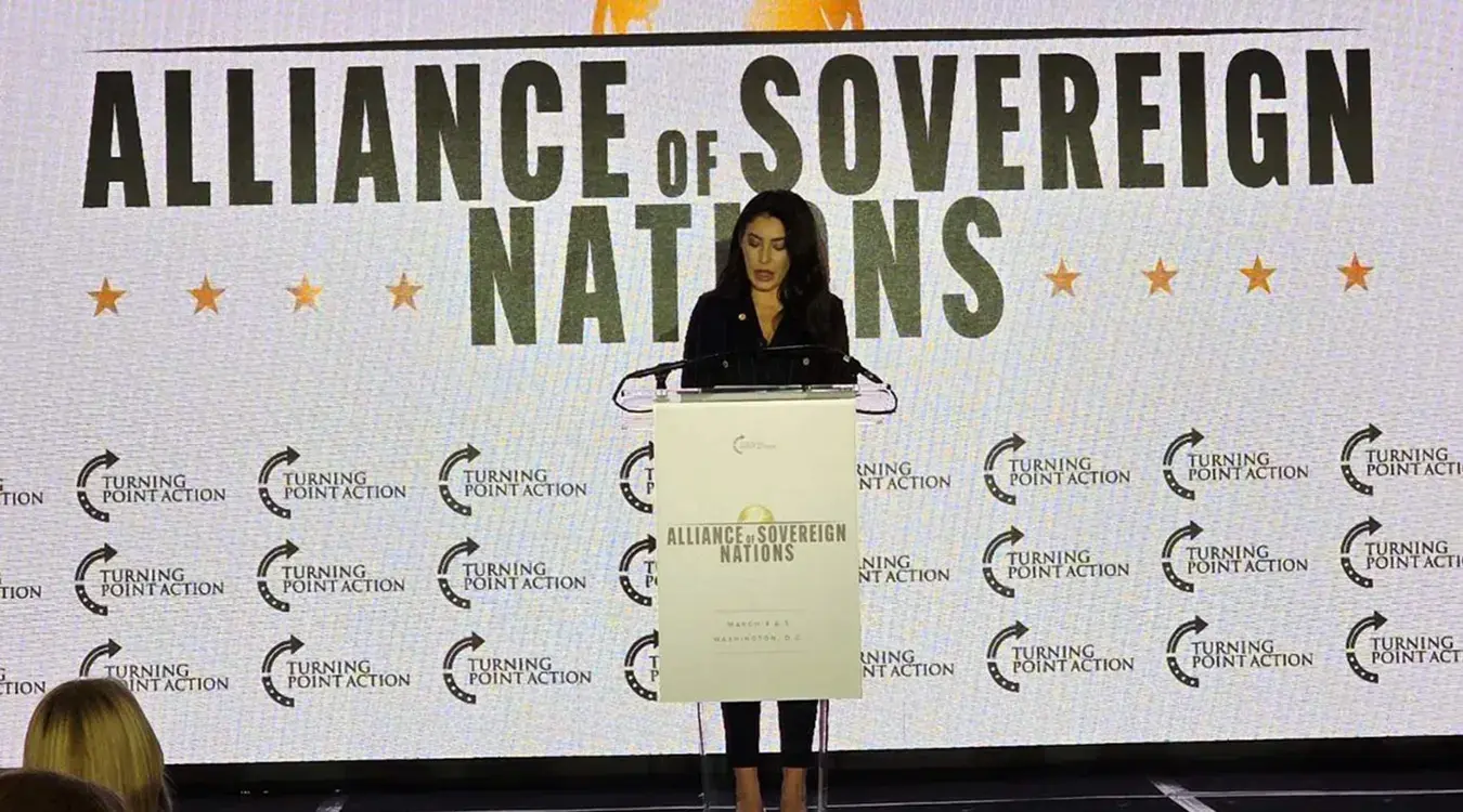 Самит суверених нација