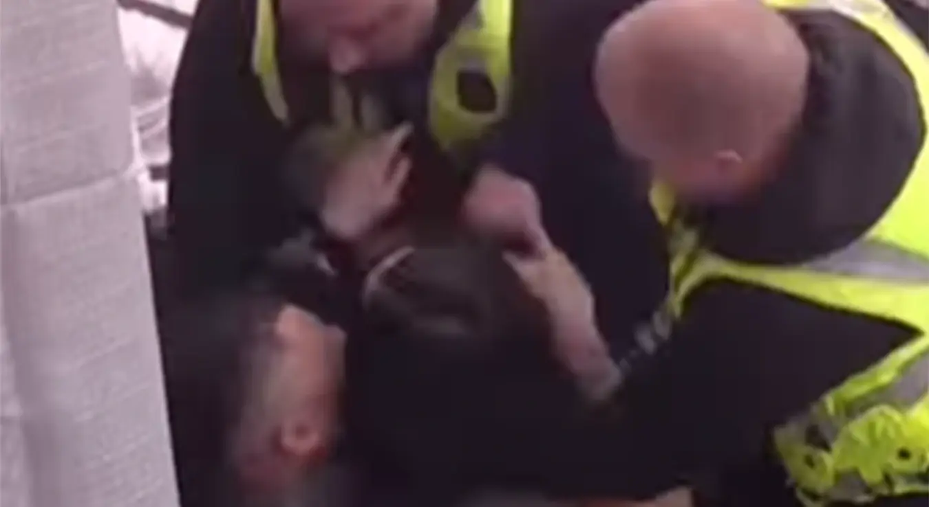 Асмин и Маја Маринковић у Елити