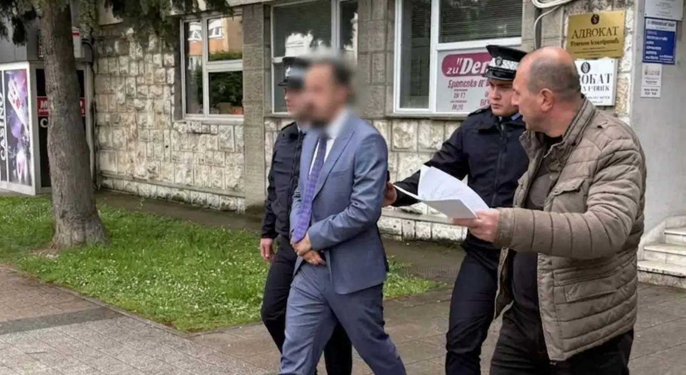 У Добоју ухапшен адвокат Бобан Савић