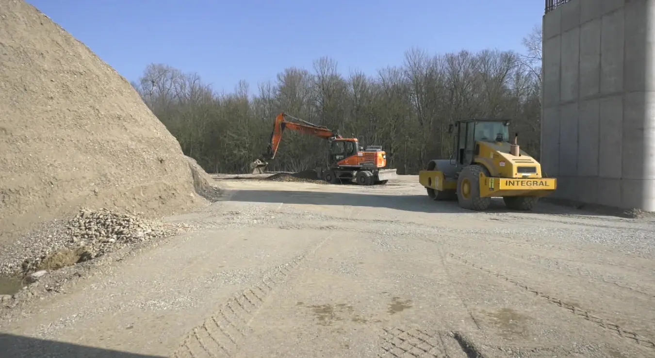 Радови на изградњи аутопута Бијељина-Рача