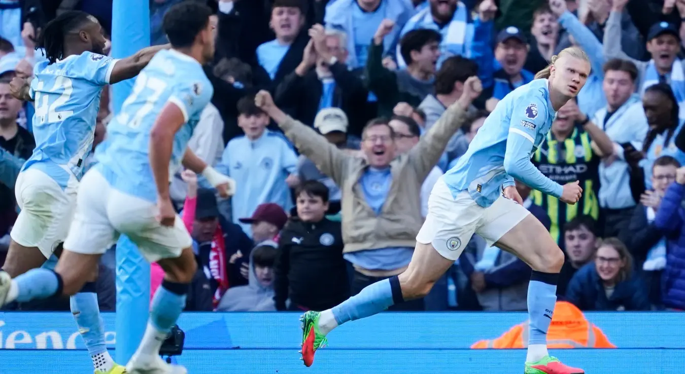 Фудбалер Ерлинг Халанд на мечу против Арсенала