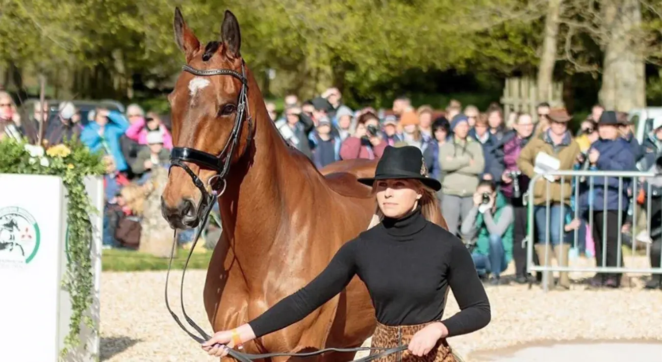 Џорџи Кембел, јахачица пала са коња и погинула