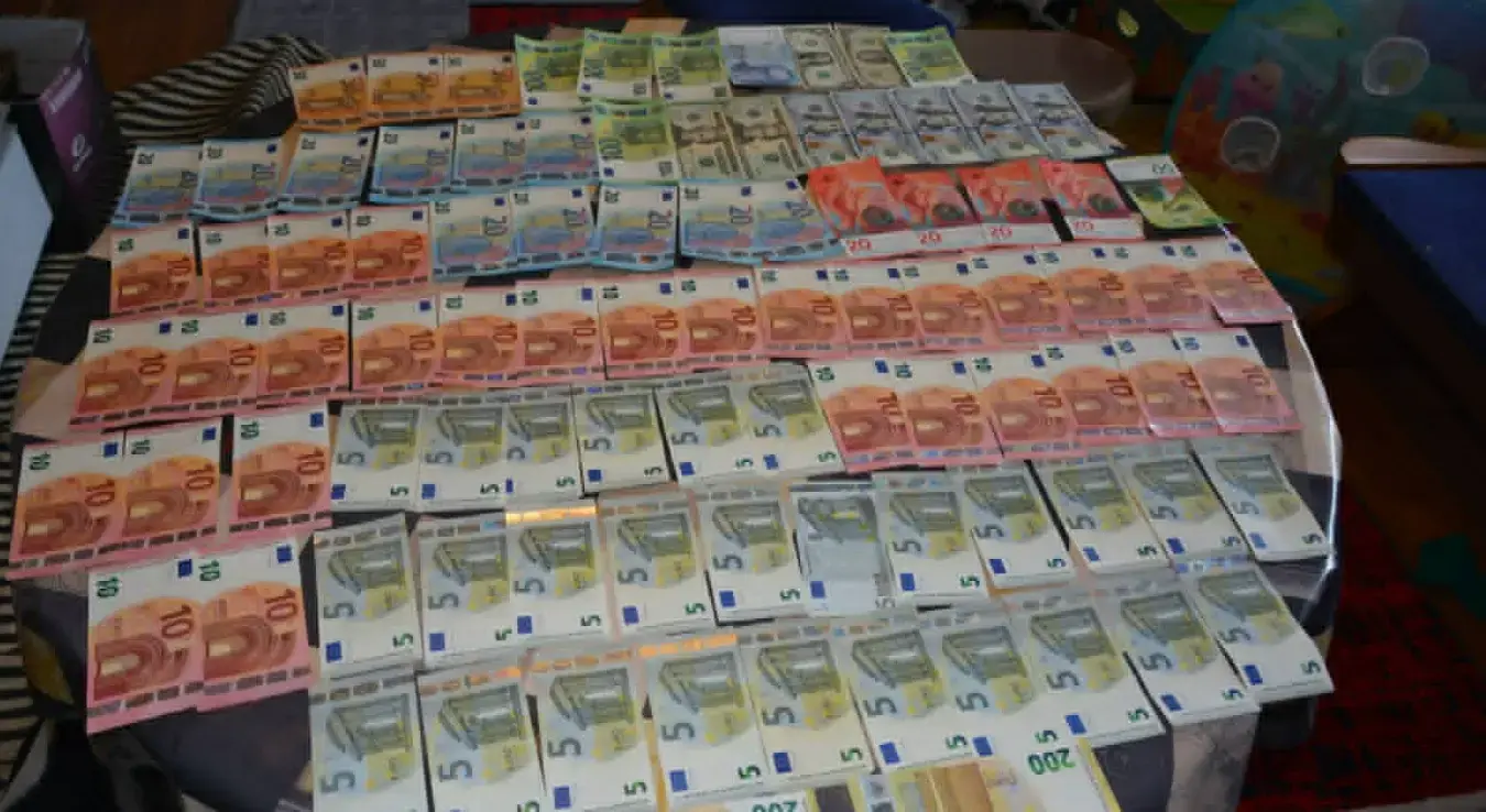 Заплијењени новац