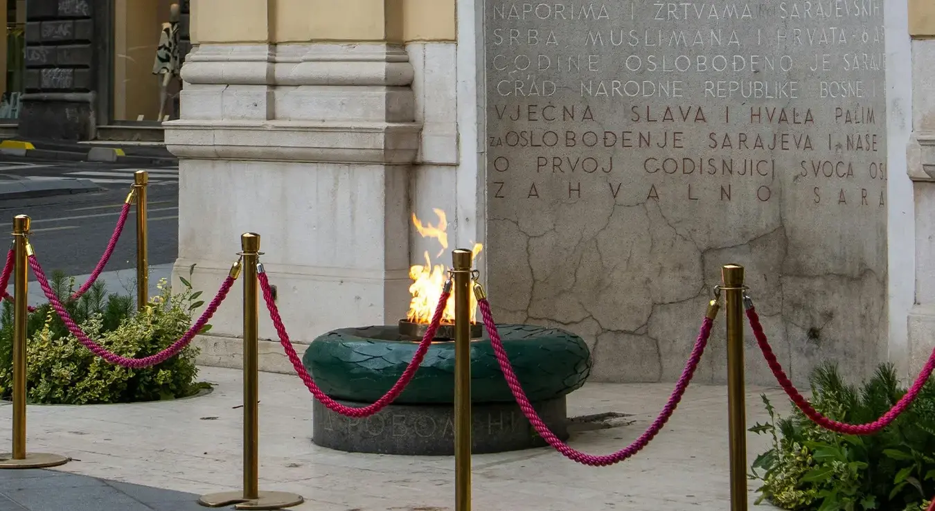 Вјечна ватра у центру Сарајева.