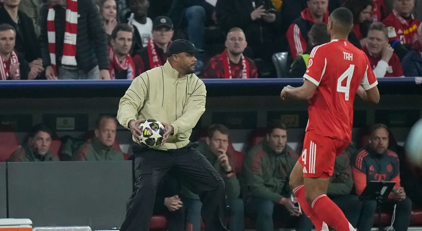 Главни тренер Бајерна Венсан Компани реагује током реванш утакмице четвртфинала Лиге шампиона између Бајерн Минхена и Реал Мадрида у Минхену, Њемачка, у сриједу, 15. априла 2026. године.