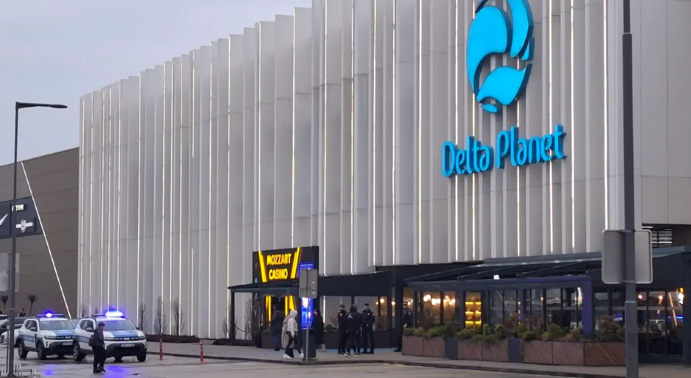 Делта експресно евакуисана, стварају се гужве