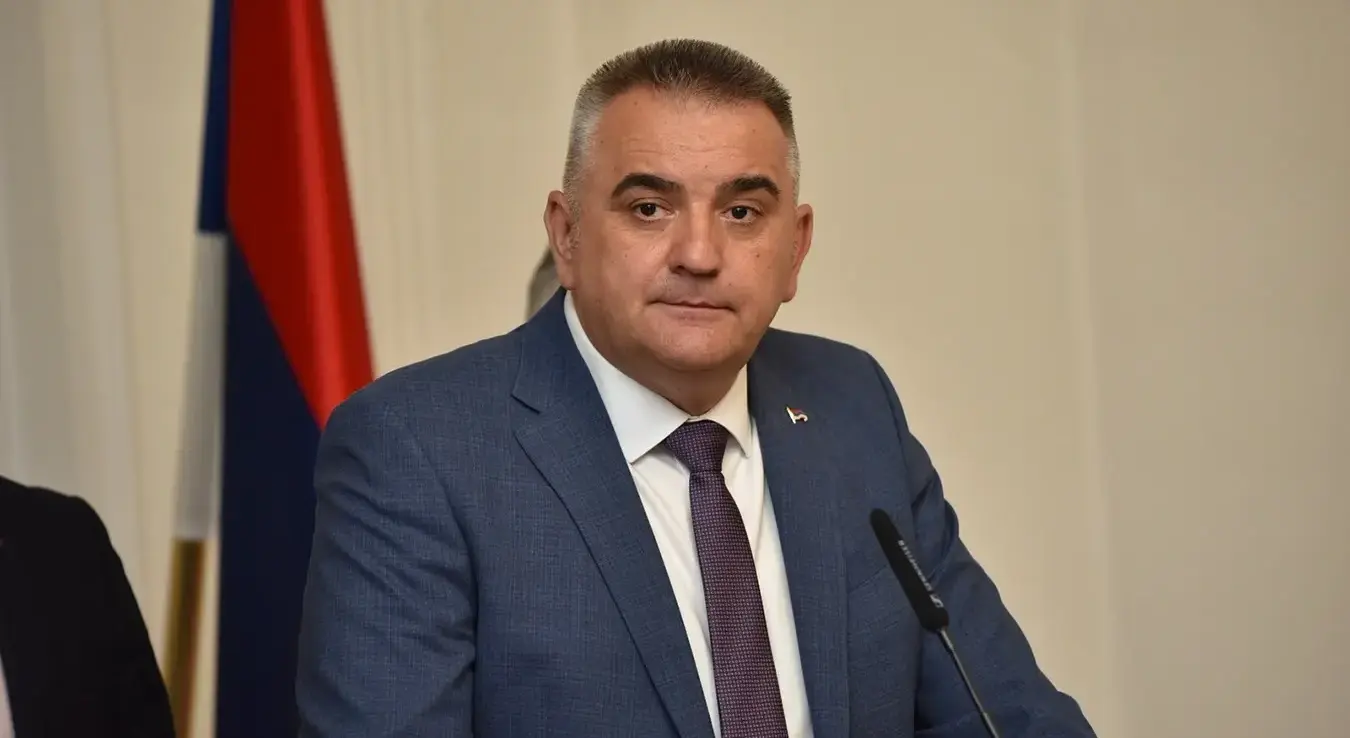 Саво Минић, премијер Владе Републике Српске