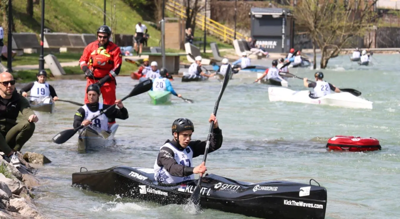Кајак кану клуб Врбас је, минулог викенда, био домаћин трећег кола Европског купа за јуниоре и сениоре, а борбу за медаље на ријеци Врбас водили су такмичари из девет репрезентација (Словеније, Хрватске, Србије, Словачке, Сјеверне Македоније, Мађарске, Чешке, Аустрије и Босне и Херцеговине).