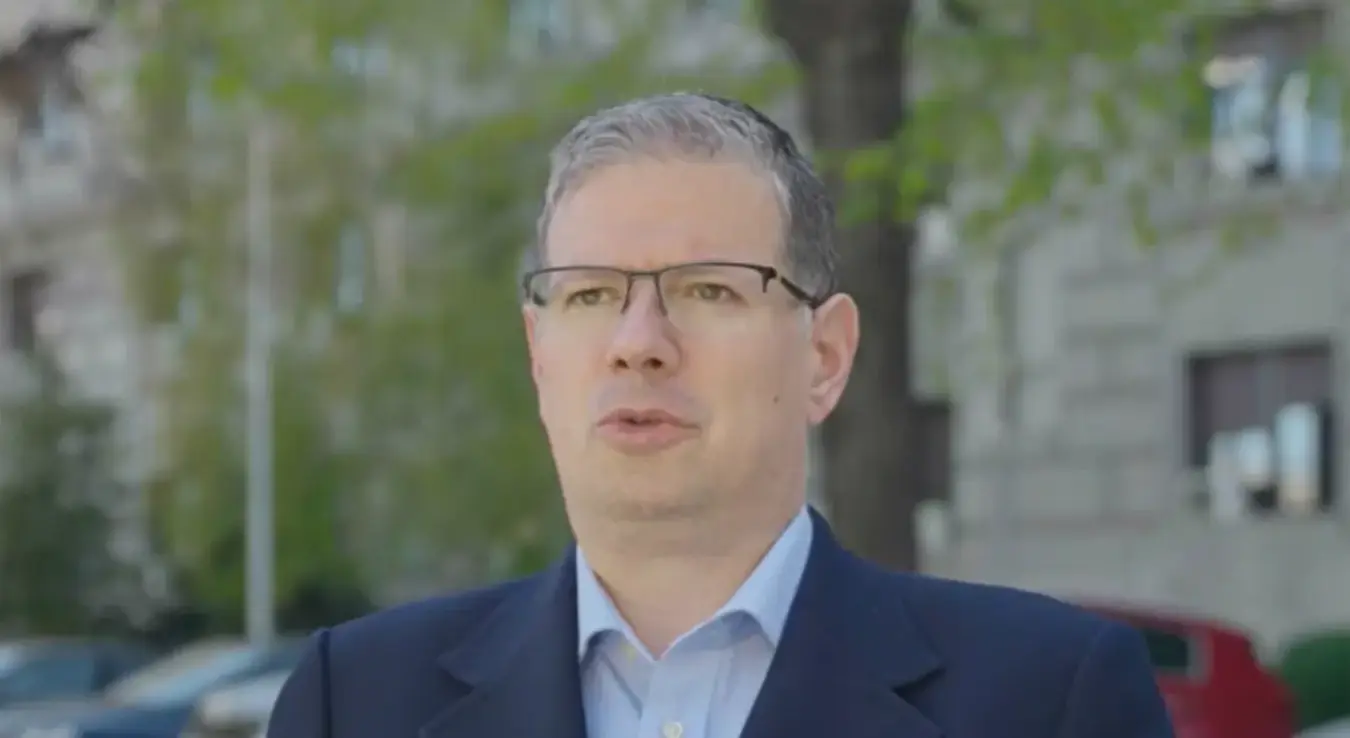 Небојша Малић