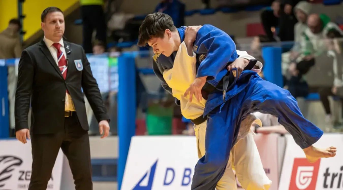 Душан Максић у Италији