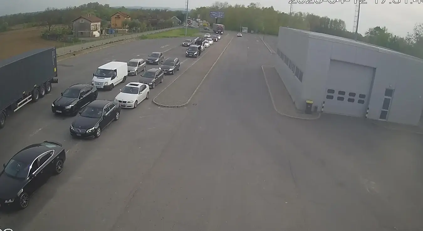 Гужва на граничном прелазу Градина на излазу из БиХ.