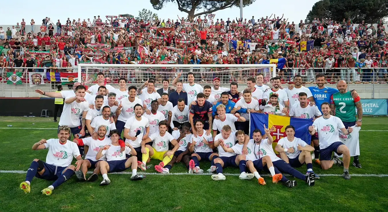 Фудбалер Владан Даниловић је изборио пласман у најјачи ранг португалског фудбала са Маритимом и то три кола прије краја сезоне.