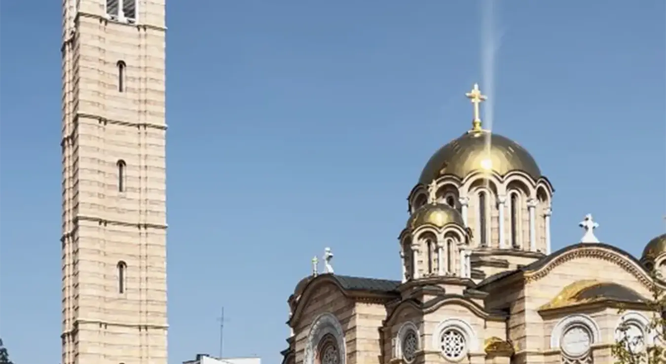 Храм Христа Спаситеља у Бањалуци окупан сунцем