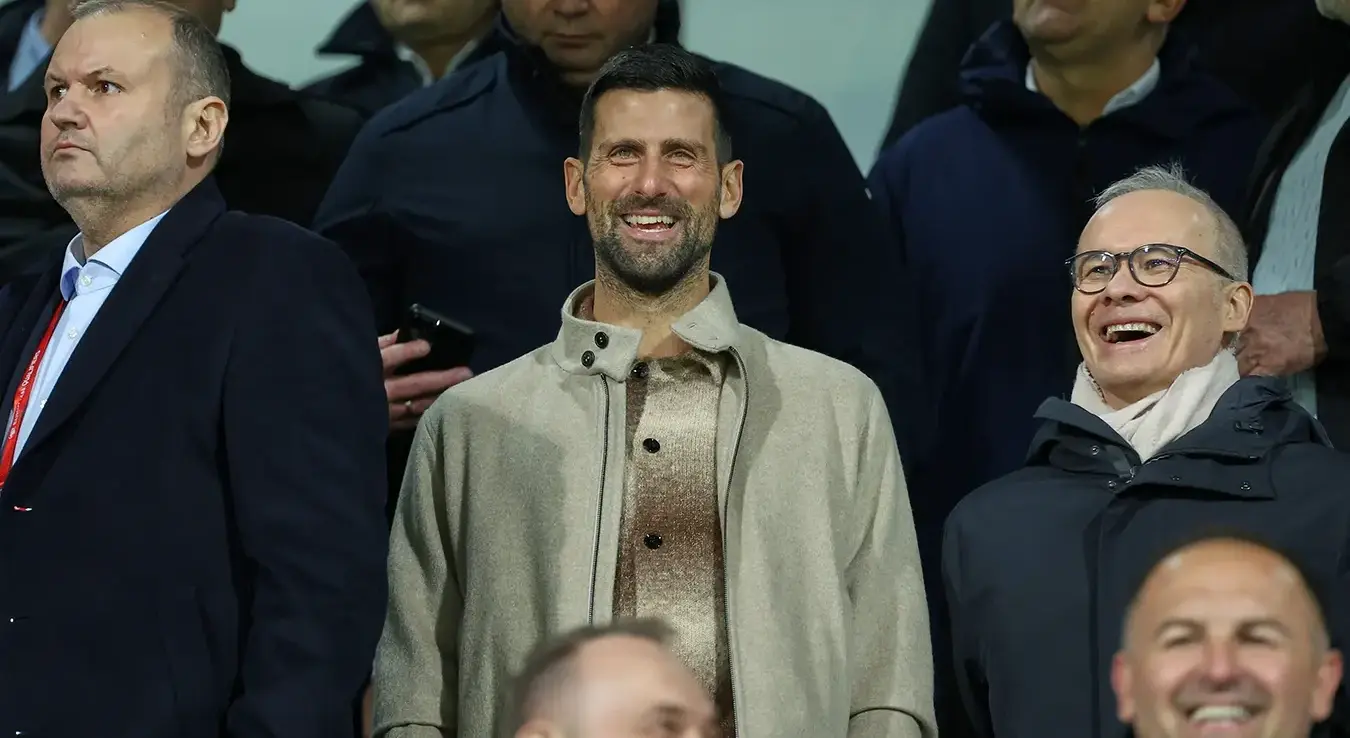 Новак Ђоковић на трибинама прати утакмицу БиХ-Италија