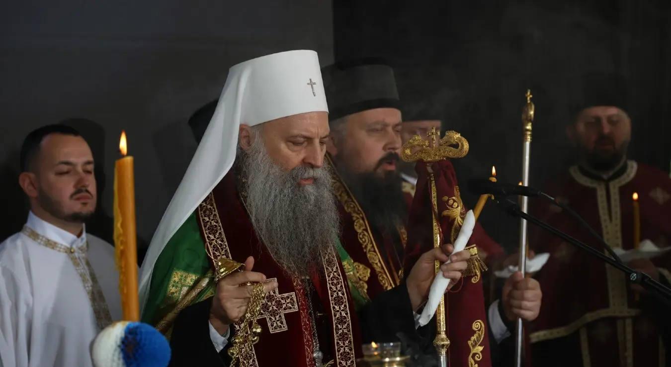 Његова светост патријарх српски Порфирије служио парастос у Доњој Градини