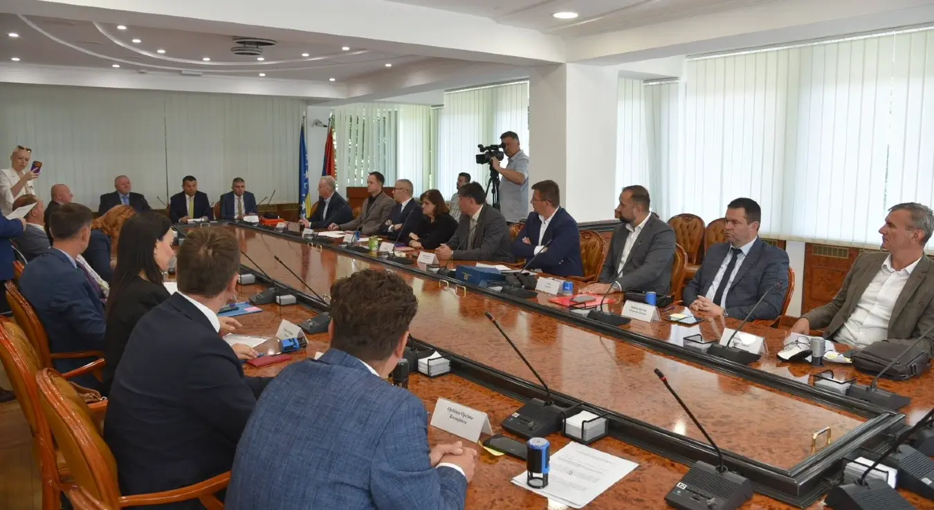 Потписан споразум о пројектима за расељена лица и повратнике