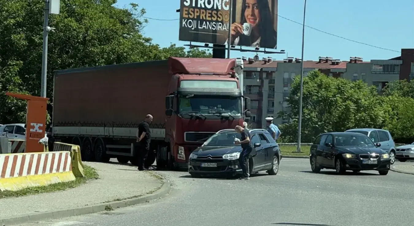 Судар у Бањалуци у кружном току код Центрума