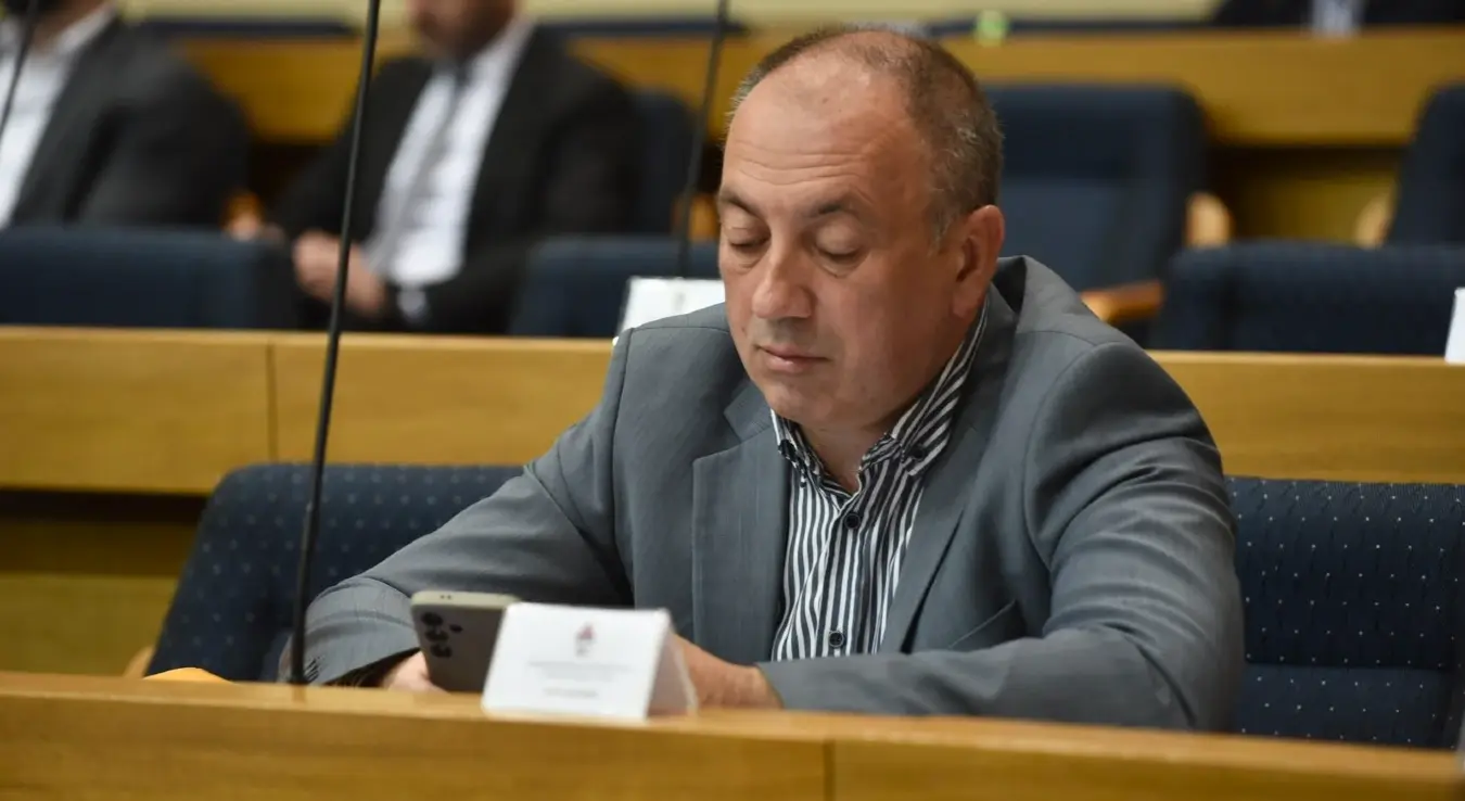 Предсједник ПДП Игор Црнадак у Народној скупштини Републике Српске