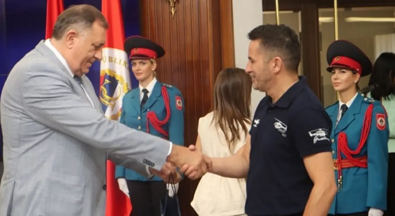 "Тужан ми је овај Ђурђевдан, тужна нам је, Бобане, слава"