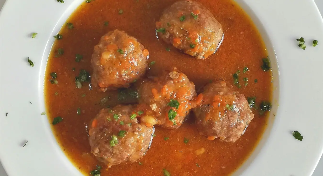 Ћуфте месо куглице од меса јело храна