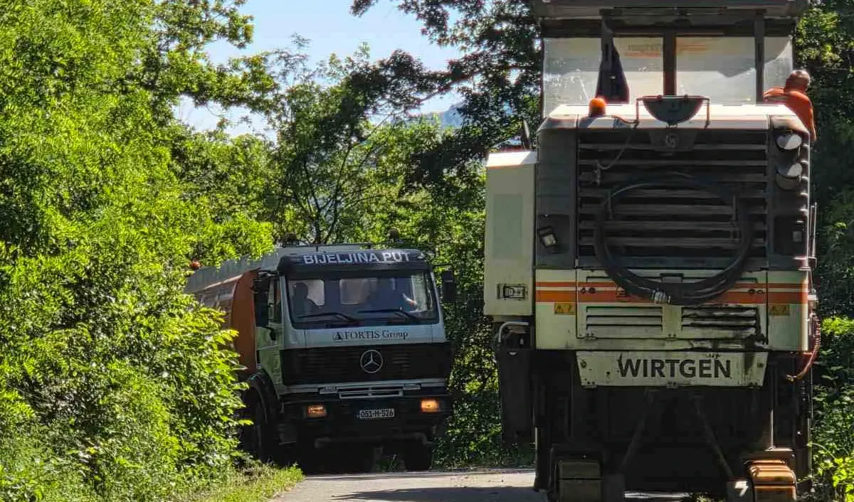 Реконструкција пута