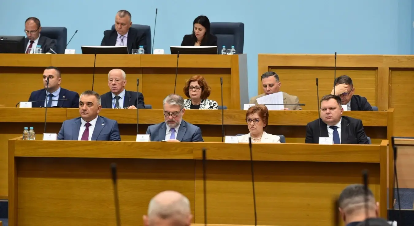 Видовић: Одлука да пензионери плаћају здравствено осигурање биће стављена ван снаге