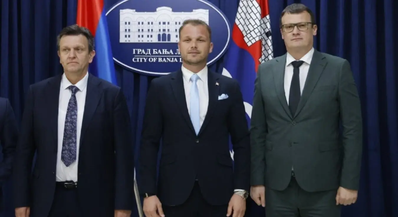 Маринка Божовића напали бирачи СДС-а: "Да тебе и осталих битанги није било..."