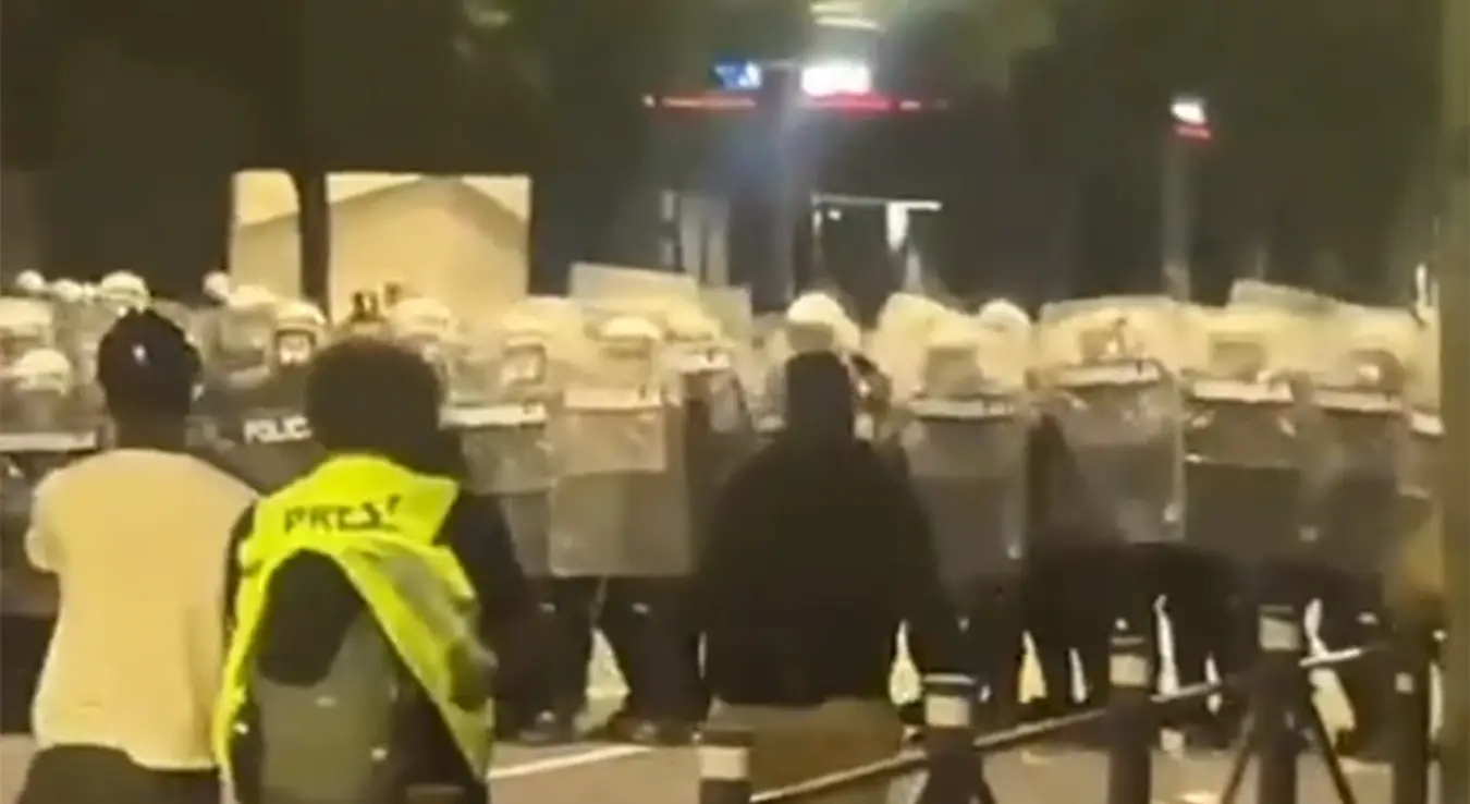 Напад на полицију у Београду
