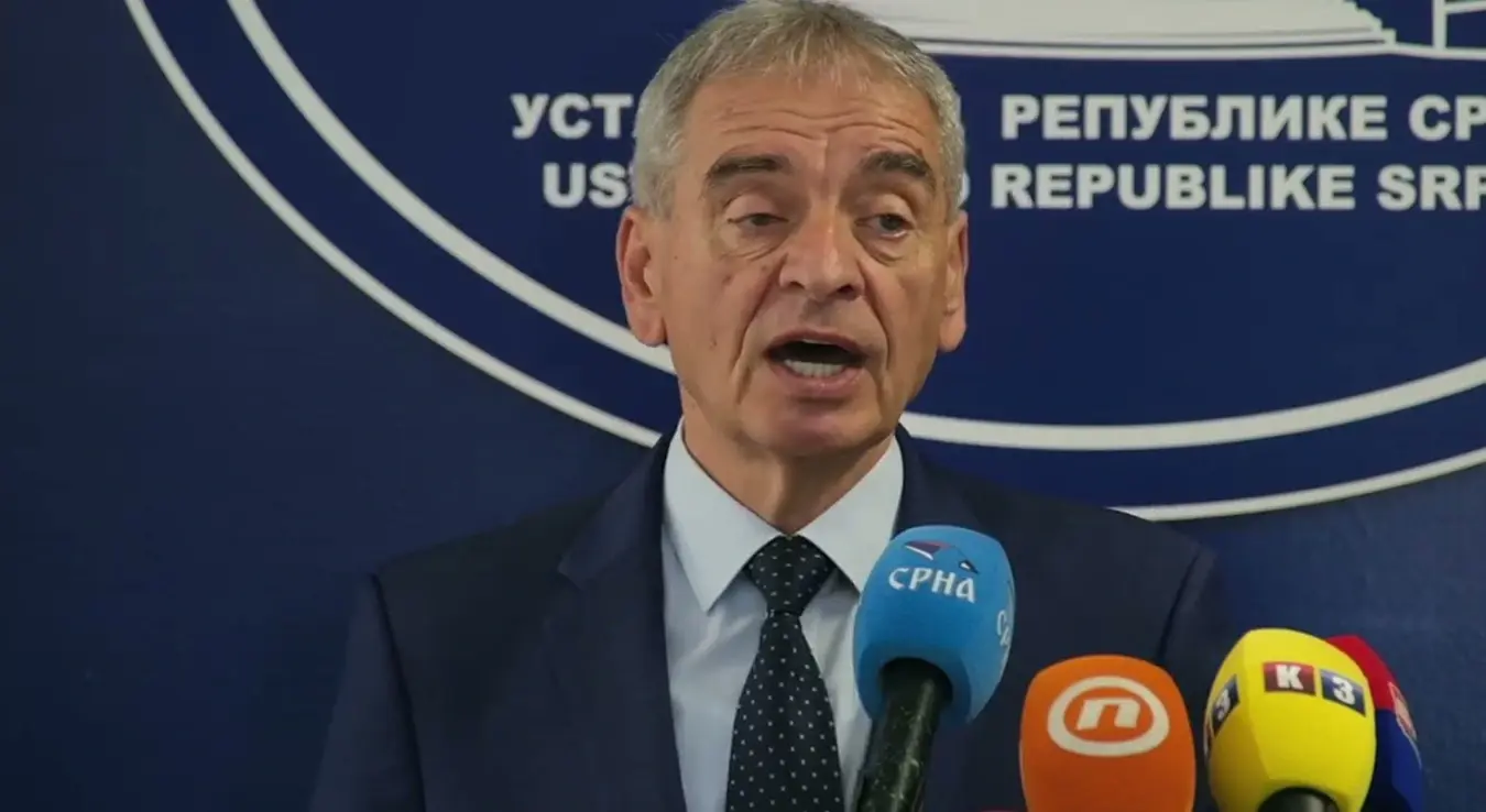 Предсједник Републике Српске Синиша Каран предложио је Џерарда Селмана за предсједника, а Љубомира Ожеговића за судију Уставног суда Републике Српске.