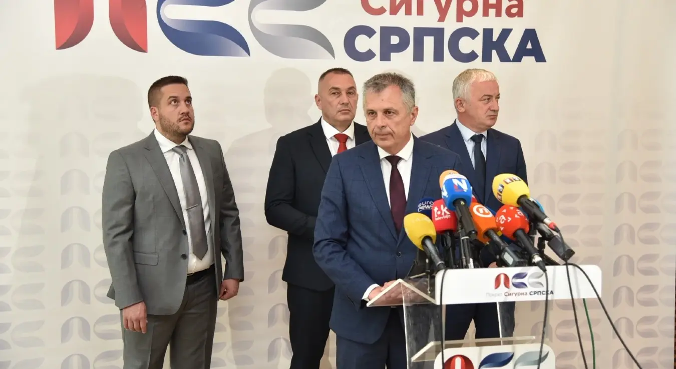 ПСС тјера Бланушу да одустане: Врх Покрета предлаже Станивуковића за кандидата