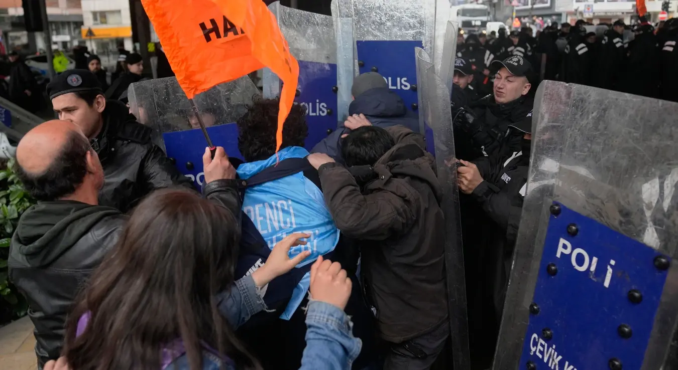 Турска протести
