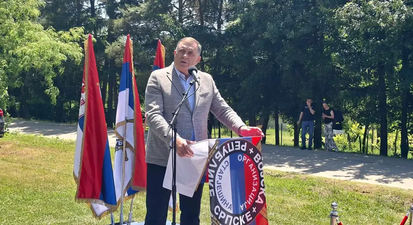 "Трг у Бањалуци назвати по генералу Момиру Талићу"