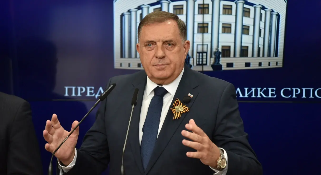 Милорад Додик