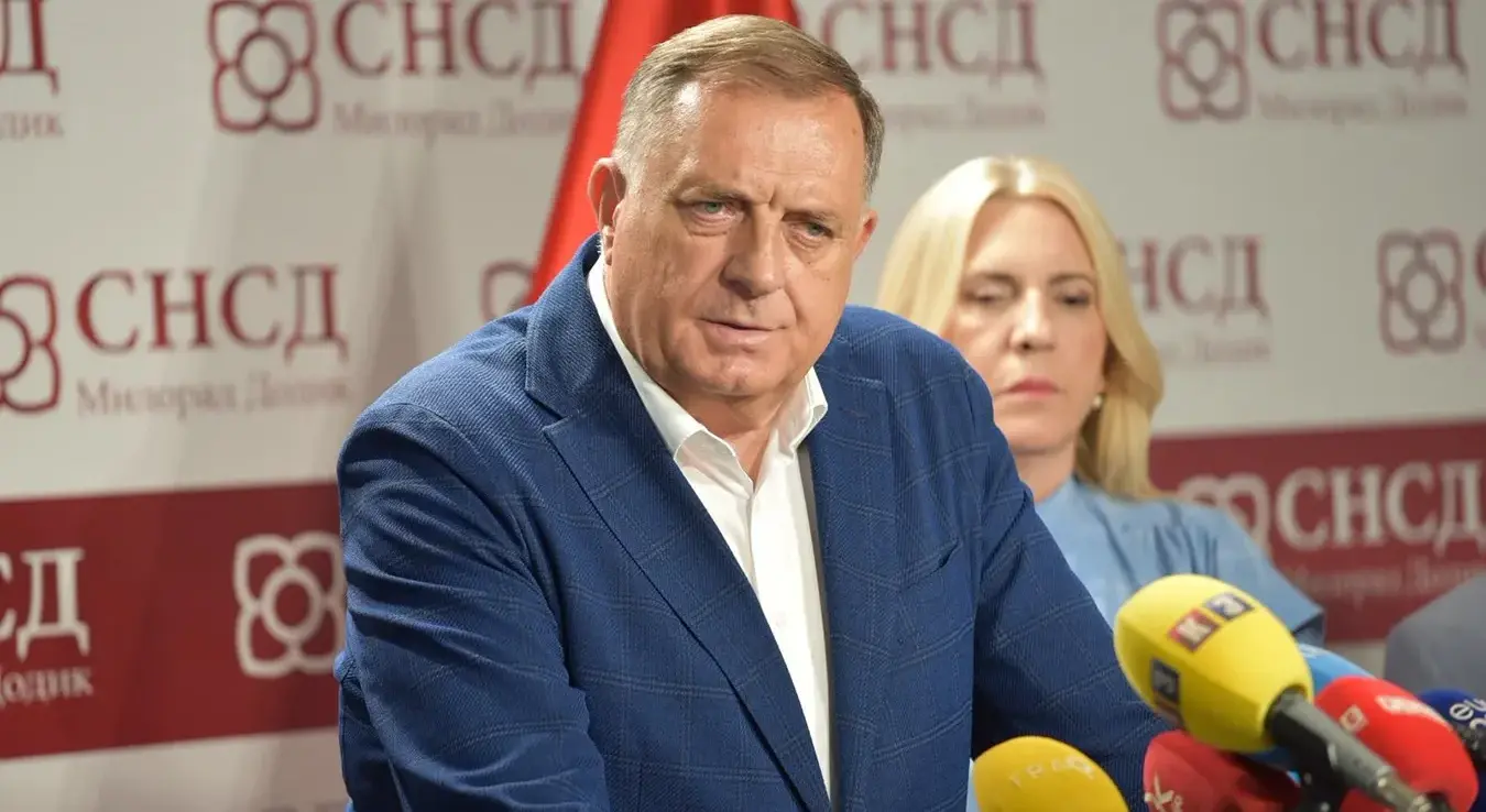 Милорад Додик