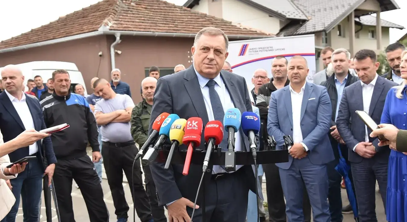 Милорад Додик