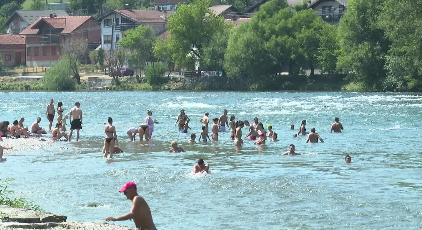 Купалиште на Врбасу у Бањалуци.