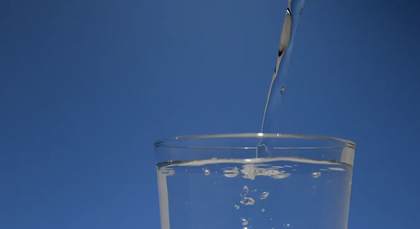 Вода
