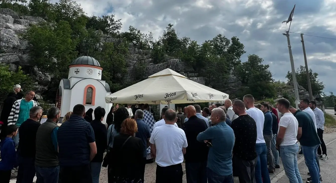 Почело је обиљежавање 85 година од страдања више од 130 српских цивила из села Корита код Билеће, које су усташе 1941. године убиле и бациле у Корићку јаму.