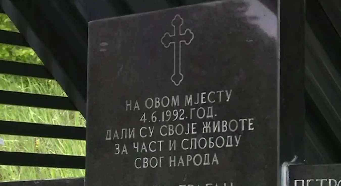 Спомен-обиљежје у Жепи код Хан Пијеска за страдалих 45 припадника Војске Републике Српске