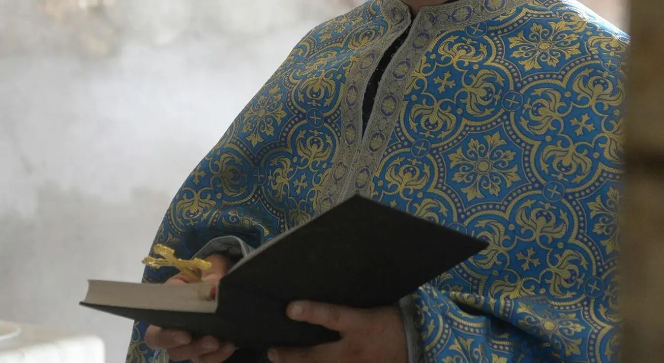 Свештеник
