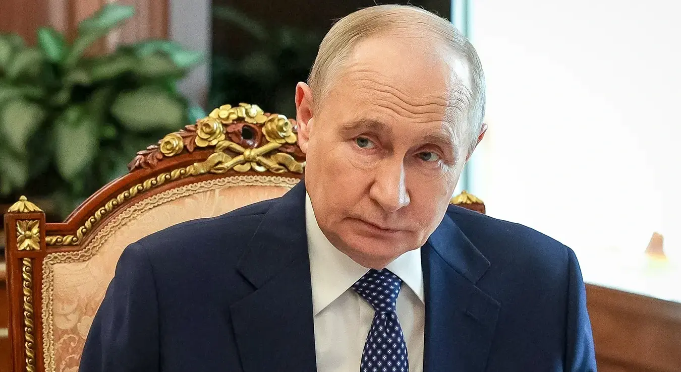 Руски предсједник Владимир Путин састао се са предсједничком комесарком за права дјетета Маријом Љвовом-Беловом у Кремљу у Москви, 1. јуна 2026. године.