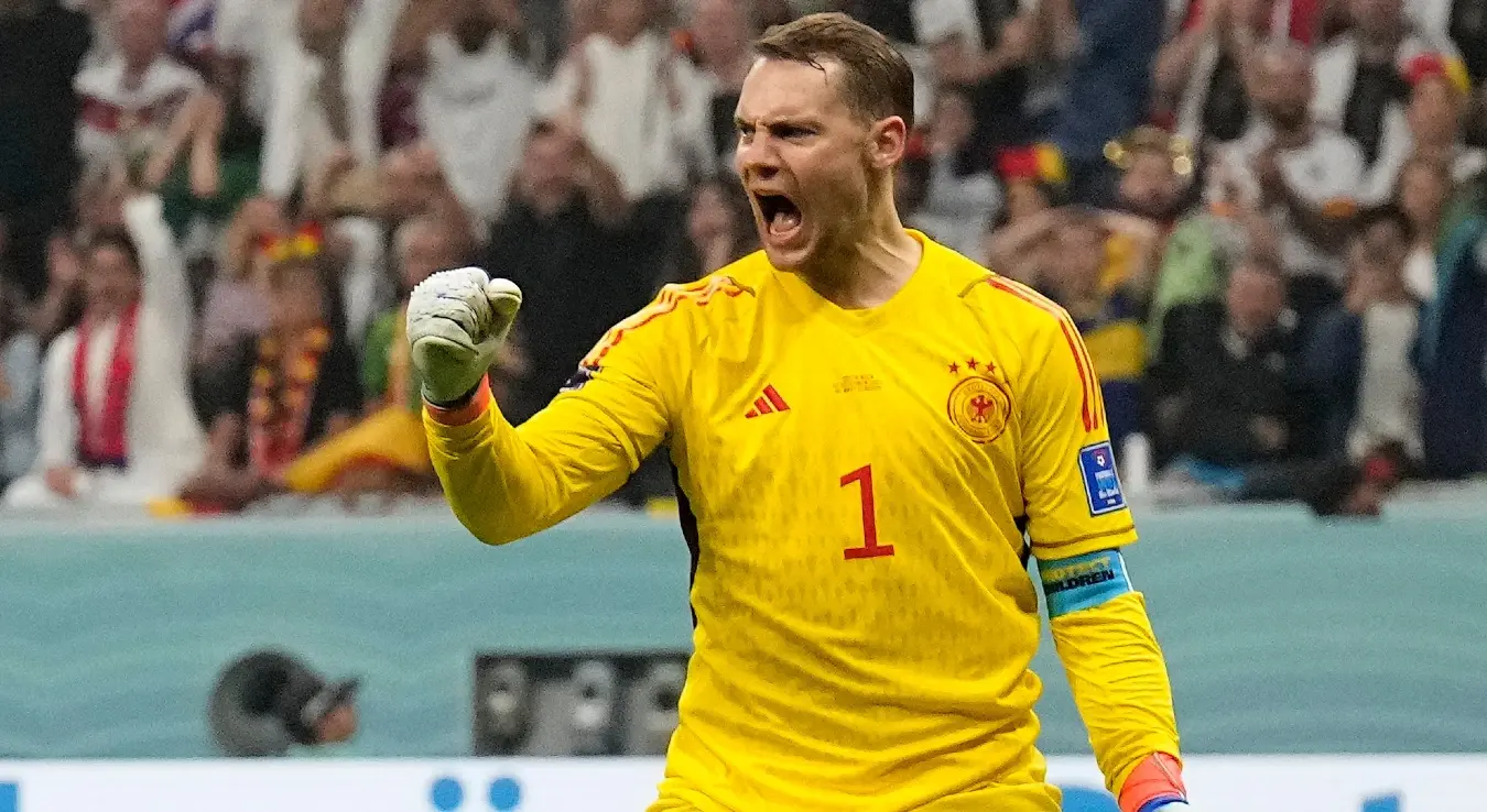 Нојер свира крај послије Мундијала