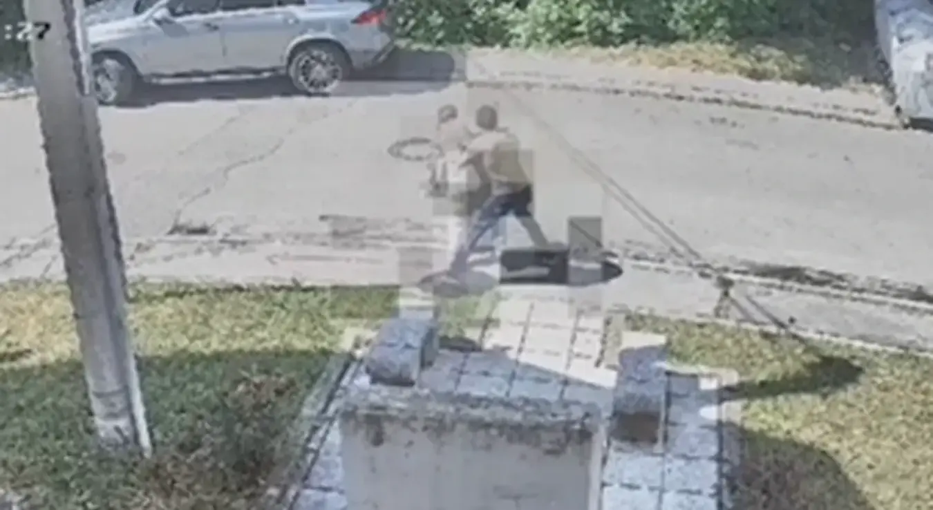 Пљачка жене у Сарајеву