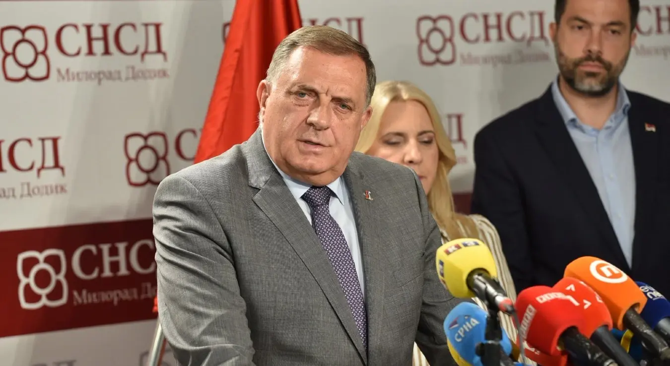 Милорад Додик  ЛИДЕР снсд-А
